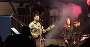 Turkish pop singer Buray took the stage in Ahlat as part of events marking the 955th anniversary of the Battle of Manzikert (Malazgirt), Bitlis, eastern Türkiye, Aug. 23, 2026. (Photo courtesy of Hakan Uç)