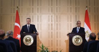 Turkish Foreign Minister Hakan Fidan (L) and Egyptian Foreign Minister Badr Abdelatty attend a press conference, El Alamein, Egypt, Aug. 13, 2026. (IHA Photo)
