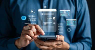 Izmir-based HubX announced on Aug. 28 that it raised up to $75 million from Point72 Private Investments at a $1.2 billion pre-money valuation, marking it the latest unicorn, or "Turcorn." (Shutterstock Photo)