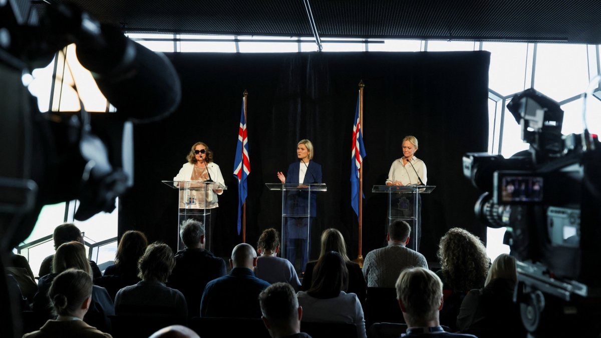 Iceland's Prime Minister Kristrun Frostadottir, Minister for Foreign Affairs Thorgerdur Katrin Gunnarsdottir and Minister of Education and Children Inga Saeland hold a press conference after Iceland rejected EU accession talks in a close-fought referendum, in Reykjavik, Iceland, Aug. 30, 2026. (Reuters Photo)