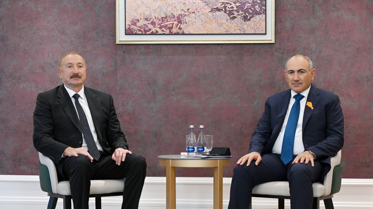 Azerbaijani President Ilham Aliyev and Armenian Prime Minister Nikol Pashinyan meet on the sidelines of the Shanghai Cooperation Organization (SCO) summit in Bishkek, Kyrgyzstan, Aug. 31, 2026. (IHA Photo)