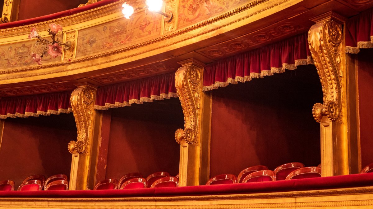 The Istanbul State Opera and Ballet (IDOB) will open its 2026-27 artistic season on Sept. 19 with Beethoven’s "Symphony No. 9." (Shutterstock Photo)