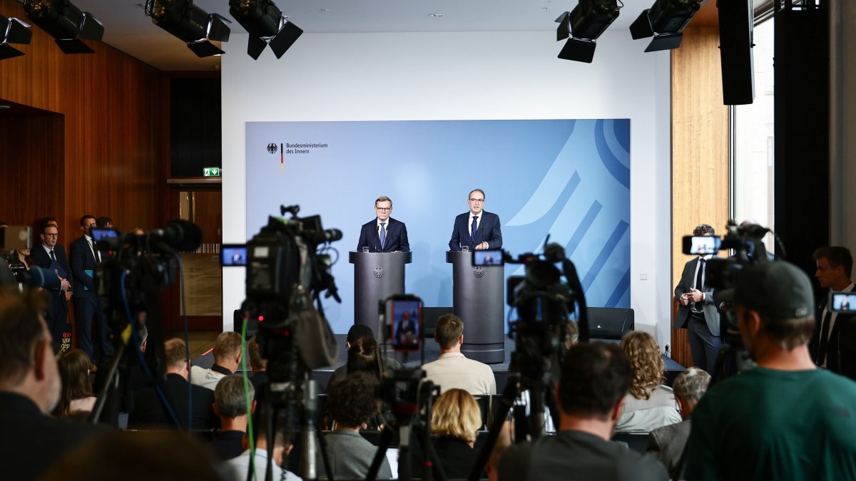 German Interior Minister Alexander Dobrindt and German Foreign Minister Johann Wadephul attend a press conference on the drone incident at Leipzig Airport in Berlin, Germany,  Sept. 1, 2026. (EPA Photo)