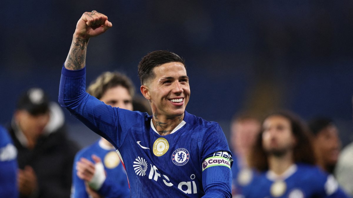 Chelsea's Enzo Fernandez celebrates after the Premier League match against Tottenham Hotspur at Stamford Bridge, London, U.K., May 19, 2026. (Reuters Photo)