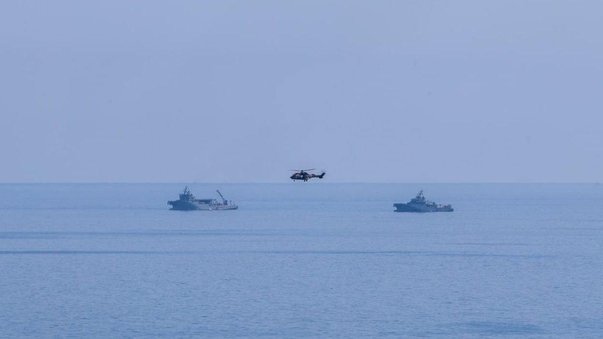 Turkish Navy’s TCG Alemdar joins search operations for the capsized passenger vessel, Girne, TRNC, Sept. 1, 2026. (AA Photo)