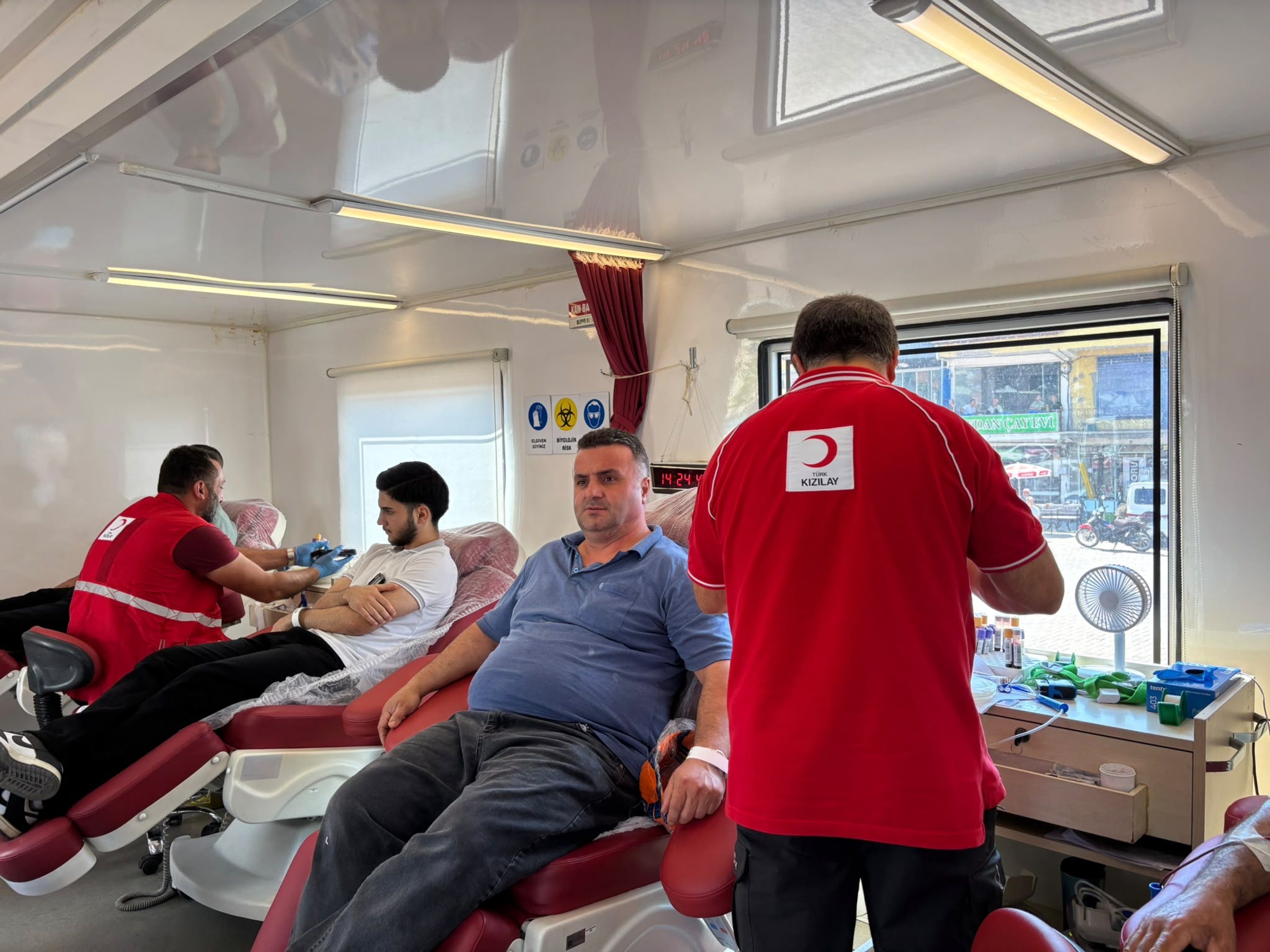 Kızılay collects over 2M units of blood across Türkiye in 2026