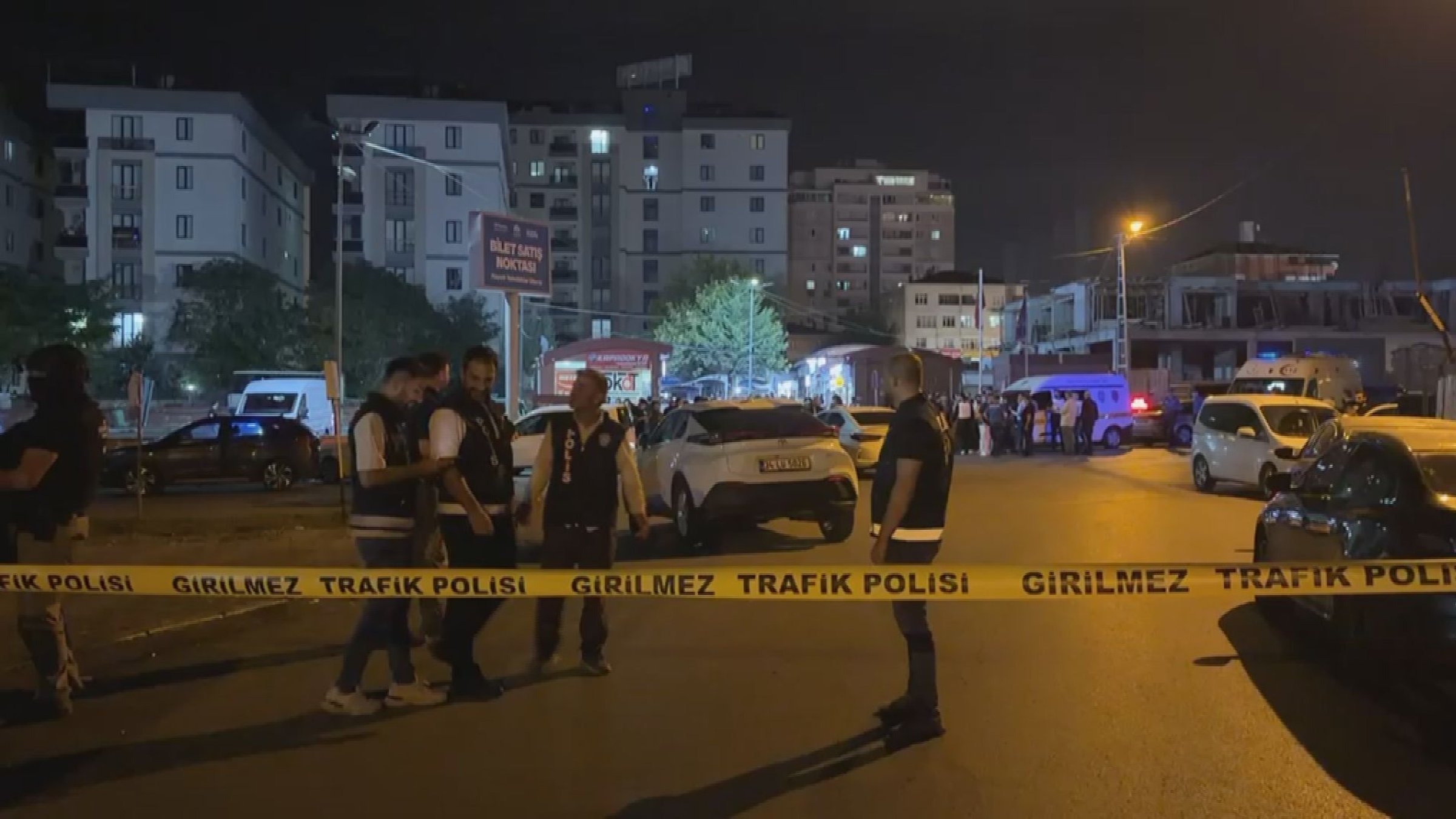 A suspect who opened fire on police during a counterterrorism operation against Daesh is killed, Istanbul, Türkiye, Sept. 3, 2026. (DHA Photo)