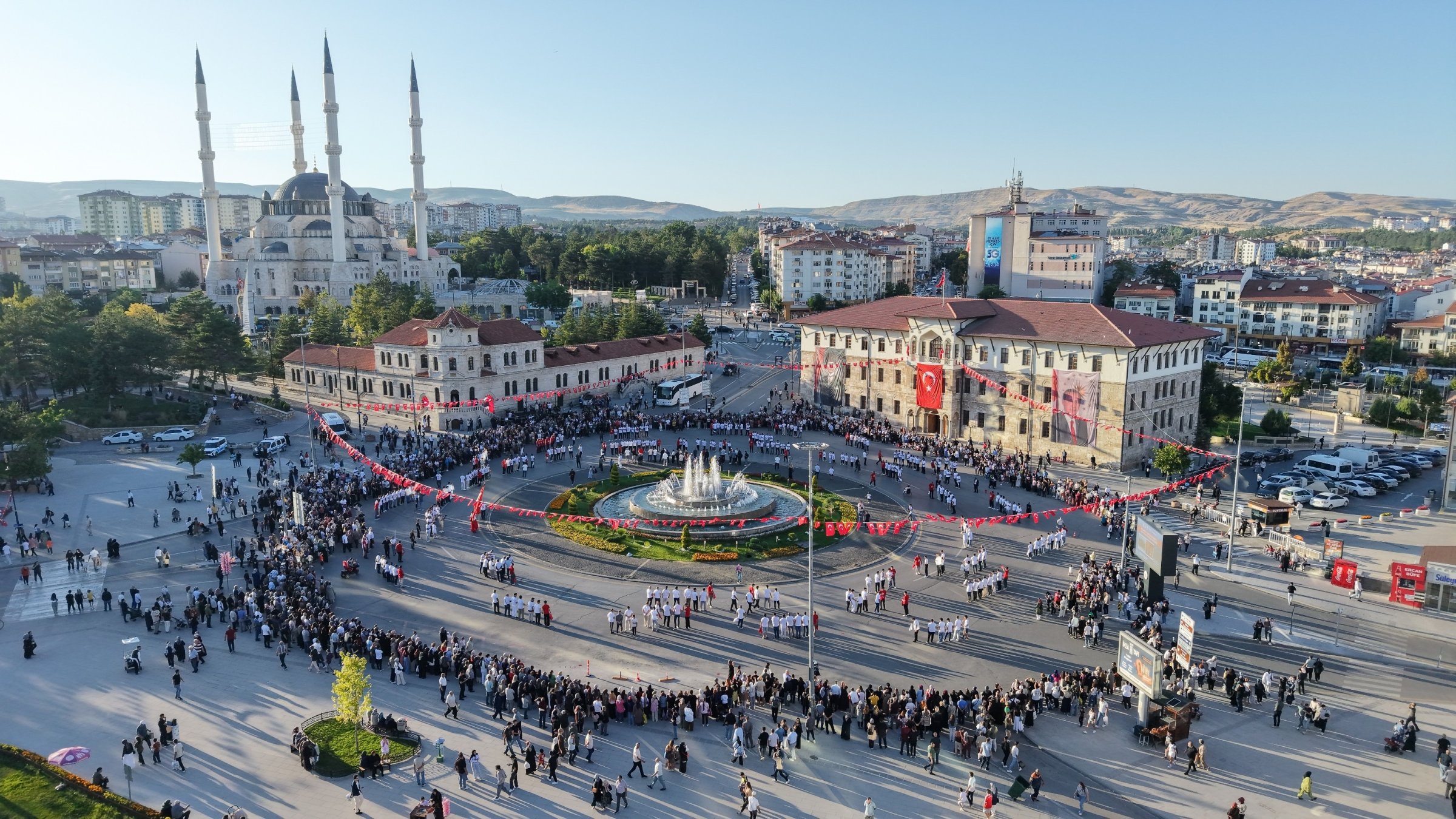 A total of 1,058 people perform a traditional halay dance in the city square as part of events marking the 107th anniversary of the Sivas Congress, Sivas, Türkiye, Sept. 1, 2026. (IHA Photo)