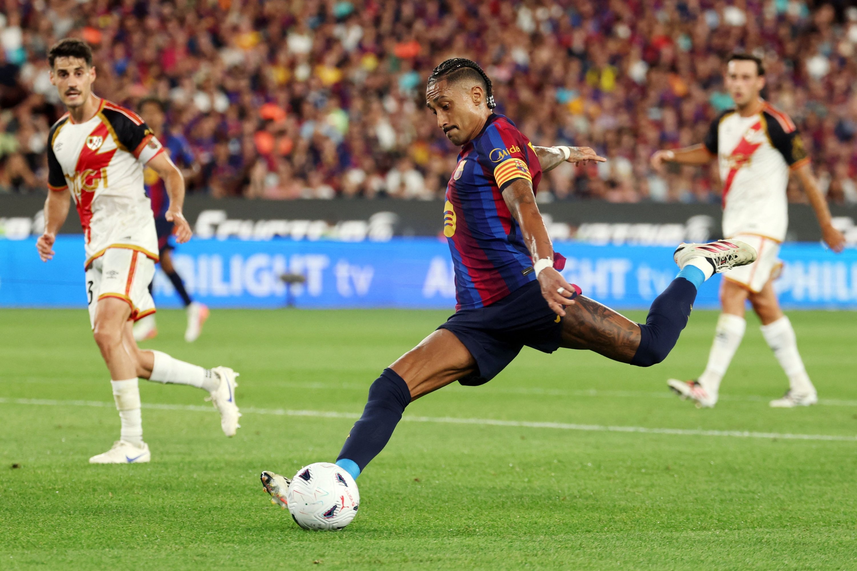 ‘Leader’ Raphinha emerges as Barcelona’s unlikely No. 9 answer