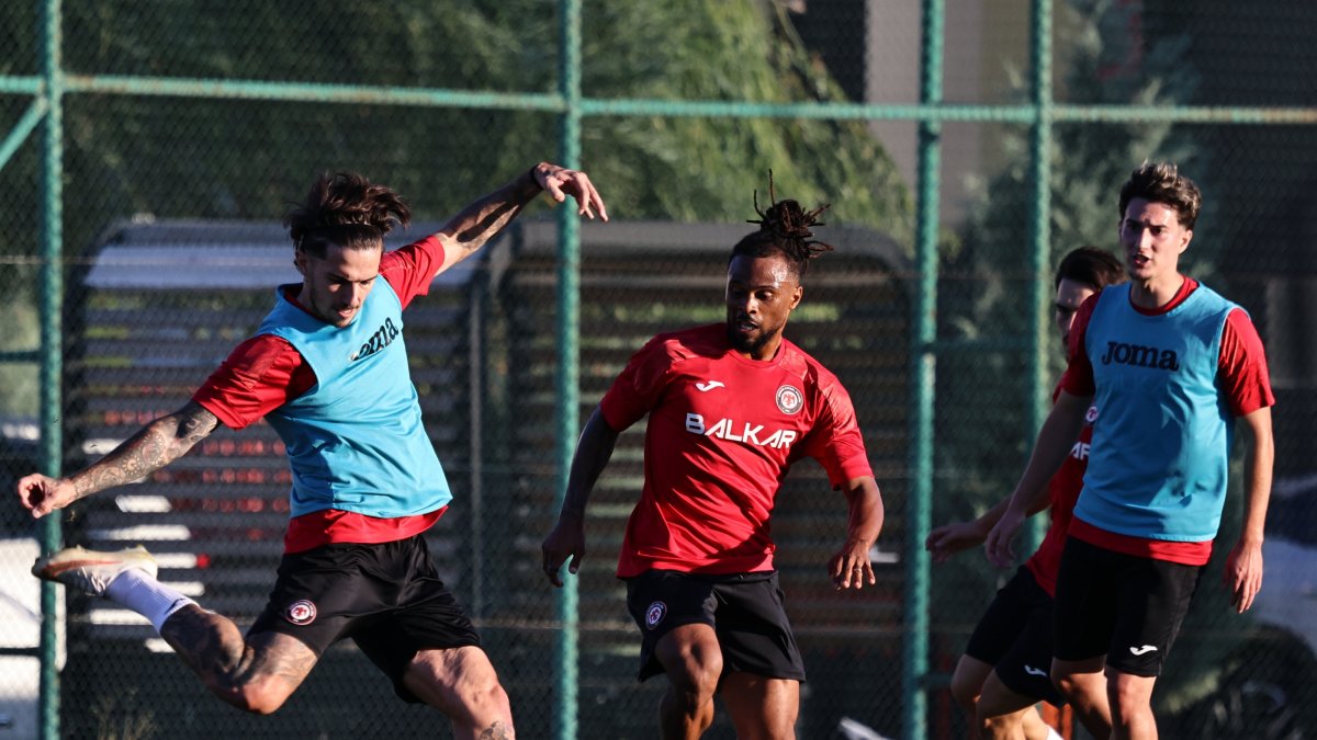 Çorum FK players take part in a training session at the club’s facilities as they prepare for their Trendyol Süper Lig Week 4 home match against Eyüpspor, Çorum, Türkiye, Sept. 3, 2026. (AA Photo)
