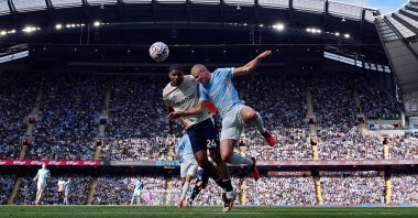 Manchester City's Erling Haaland (R) in action with Coventry City's Aurele Amenda during their Premier League match, Manchester, U.K., Sept. 5, 2026. (Reuters Photo)