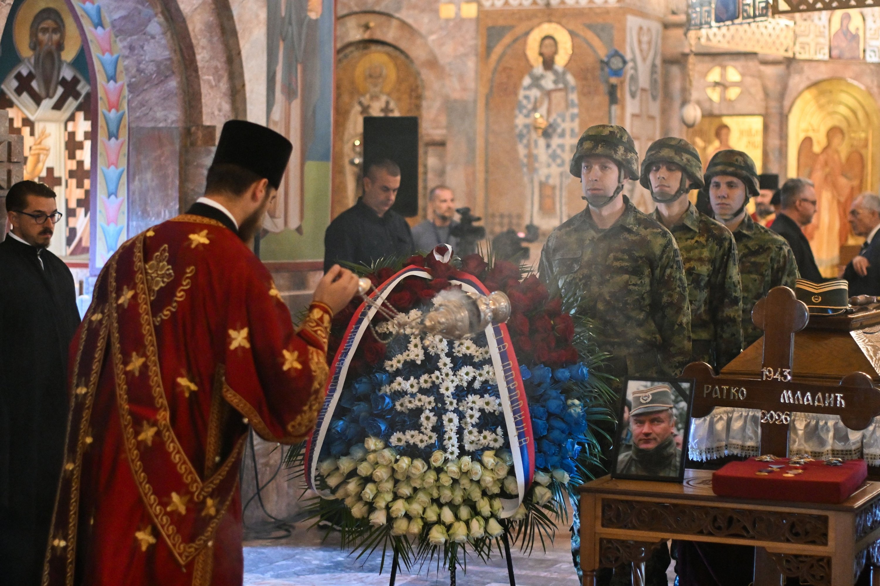 War criminal Mladic’s funeral draws crowds, EU backlash in Belgrade