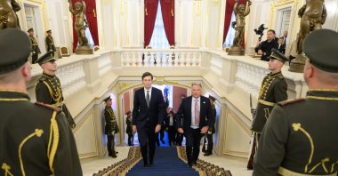 U.S. Special Envoy Steve Witkoff (R) and US President Donald Trump's son-in-law Jared Kushner (L) arrive for talks with the Ukrainian president in Kyiv,  Sept. 6, 2026. (Ukrainian Presidency Handout via AFP)