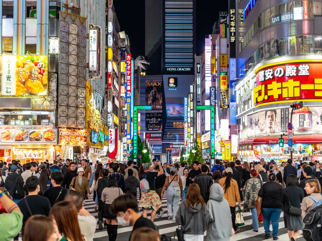 Tourists walk and shop in Shinjuku, Tokyo, Japan, Nov. 4, 2024. (Shutterstock Photo)