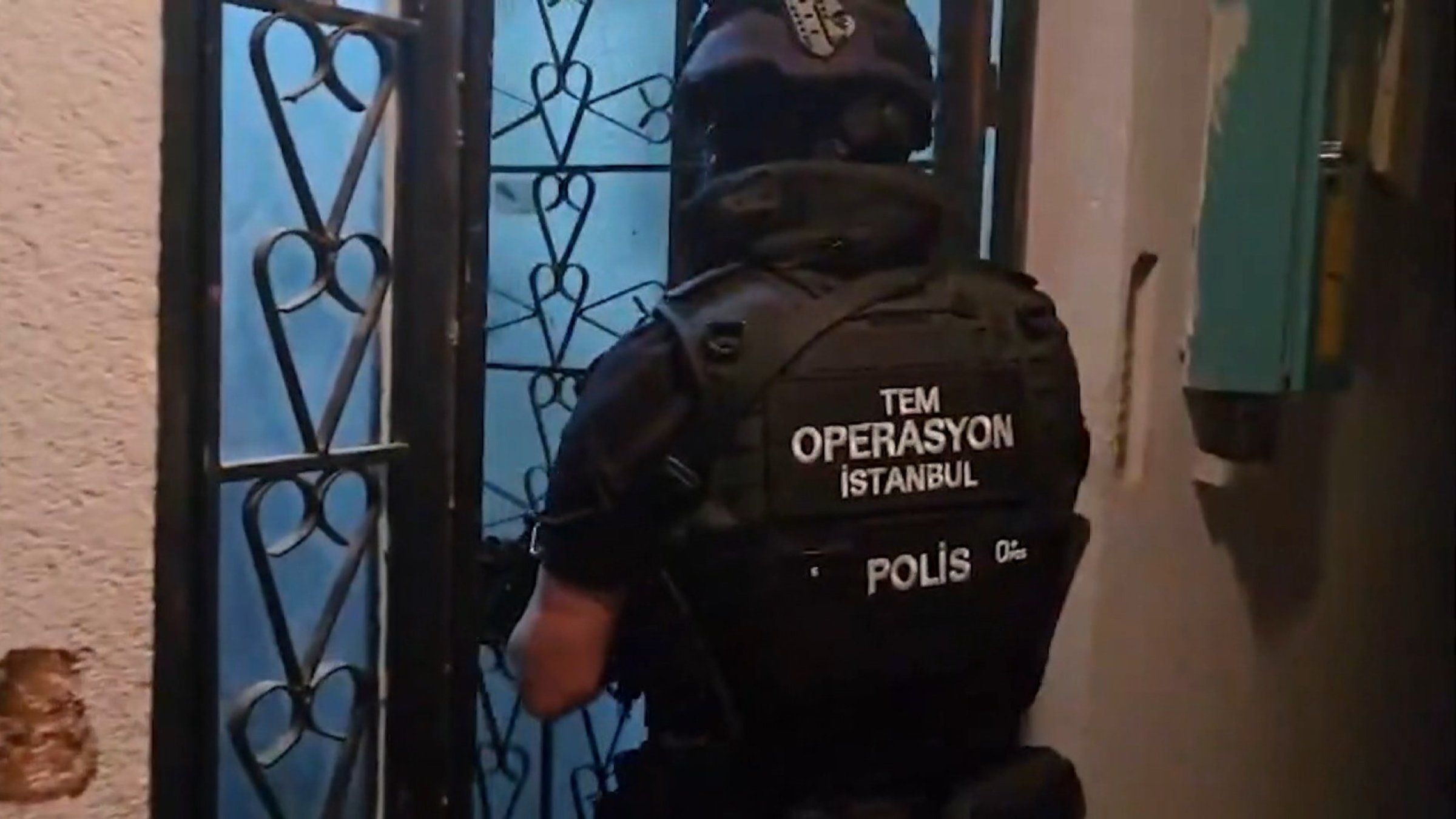 Nine suspects were detained after authorities determined they had carried out money transfers with members of the Daesh terrorist group, Istanbul, Türkiye, Sept. 8, 2026. (DHA Photo)
