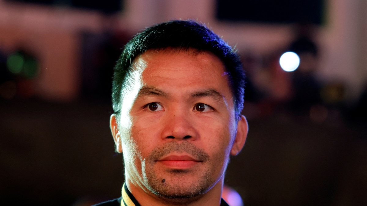 Manny Pacquiao poses ahead of the weigh-in for Anthony Joshua vs. Francis Ngannou at BLVD World, Riyadh, Saudi Arabia, March 7, 2024. (Reuters Photo)