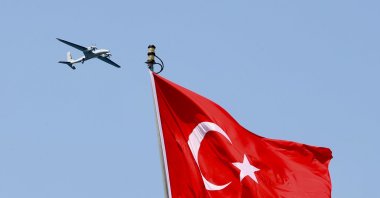 A Bayraktar Akıncı combat drone performs a demonstration flight during the Teknofest Blue Homeland in Kocaeli province, northwestern Türkiye, Aug. 22, 2026. (AA Photo)