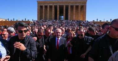 CHP Chair Kemal Kılıçdaroğlu (C) and party supporters visit Anıtkabir, mauseloum of the first leader of the CHP and the Republic of Türkiye, Ankara, Türkiye, Sept. 9, 2026. (AA Photo)