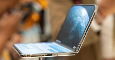 The new foldable iPhone Duo is displayed during an Apple event at the Steve Jobs Theater in Apple Park in Cupertino, California, Sept. 9, 2026. (AFP Photo)