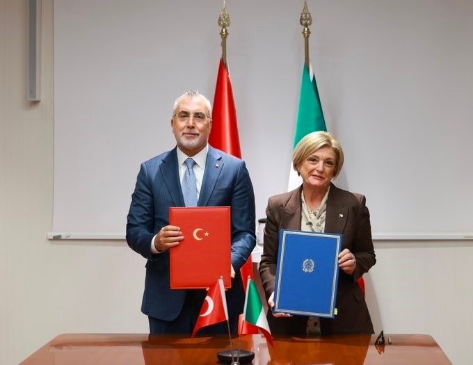 Türkiye, Italy sign deal to deepen labor, social policy ties