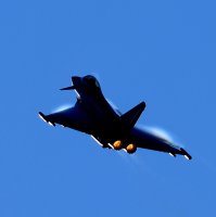 A Eurofighter Typhoon fighter jet of the German Air Force performs an aerobatic display during the Bucharest International Air Show (BIAS 2026) at Baneasa Airport in Bucharest, Romania, Aug. 28, 2026. (EPA Photo)