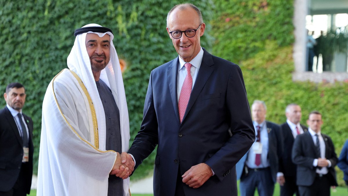 German Chancellor Friedrich Merz receives the President of the United Arab Emirates (UAE), Sheikh Mohamed bin Zayed Al Nahyan, in Berlin, Germany, Sept. 10, 2026. (Reuters Photo)