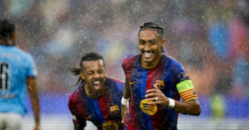 Barcelona's Raphinha celebrates scoring the 1-0 goal in the UEFA Champions League match against Feyenoord Rotterdam, Barcelona, Spain, Sept. 9, 2026. (EPA Photo)