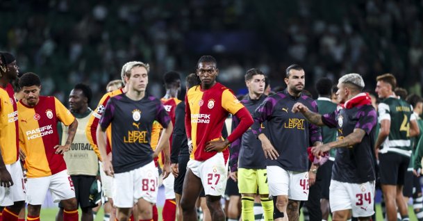 Galatasaray player Rafael Leao (C) reacts at the end of the UEFA Champions League league-phase match against Sporting at Jose Alvalade Stadium, Lisbon, Portugal, Sept. 9, 2026. (EPA Photo)