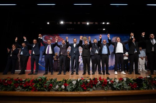 Three municipal council members join the ruling Justice and Development Party (AK Party) during a ceremony, Bahçelievler, Istanbul, Türkiye, Sept. 10, 2026. (AA Photo)