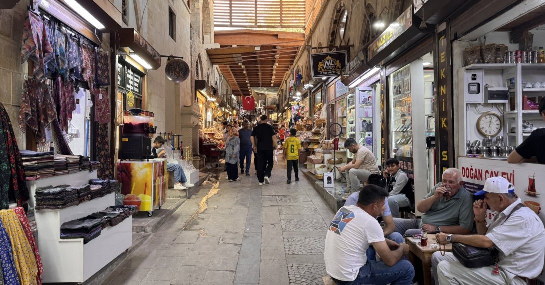 People are seen inside the historic bazaar in Kahramanmaraş province, southern Türkiye, Sept. 10, 2026. (AA Photo)