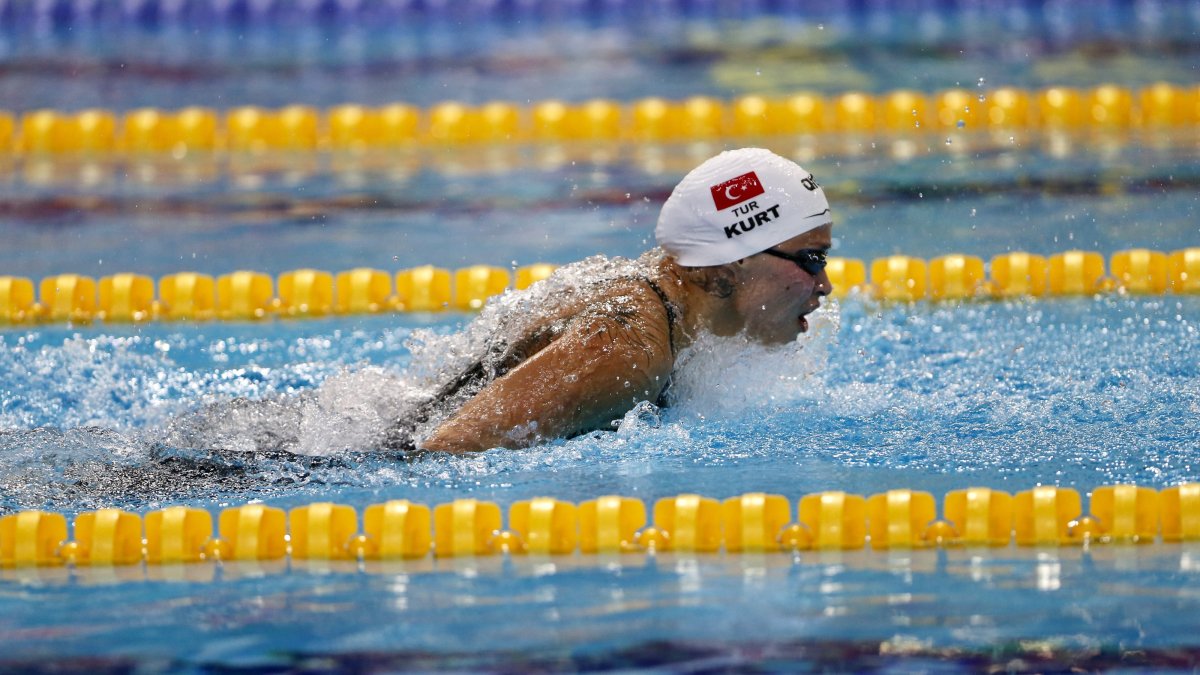 Defne Kurt in action during women’s 100-meter freestyle S10 event on the final day of the European Para Swimming Championship, Kocaeli, Türkiye, Sept. 12, 2026. (AA Photo)