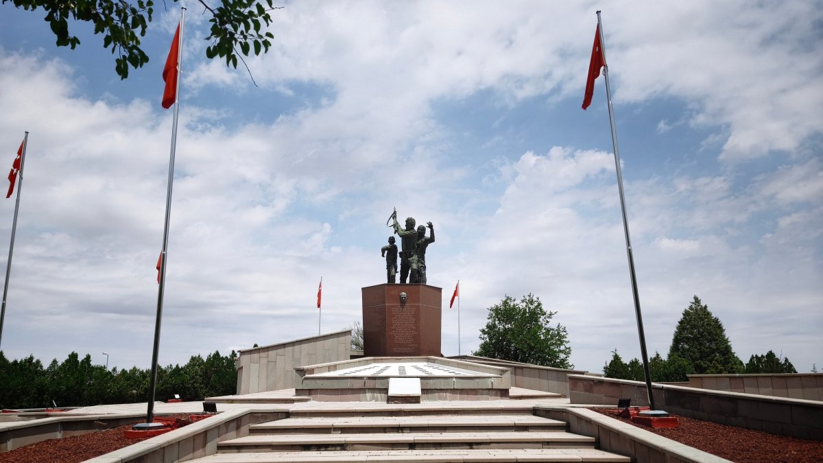 A monument dedicated to the martyrs of the Battle of Sakarya near the battlefield, Polatlı district, Ankara, Türkiye, Aug. 24, 2026. (IHA Photo)