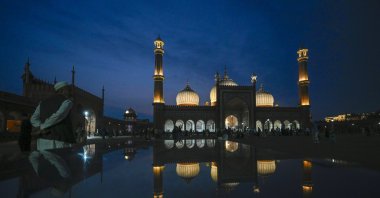 The illuminated Jama Masjid on the eve of Ramadan, New Delhi, India, Feb. 18, 2026. (Getty Images Photo)