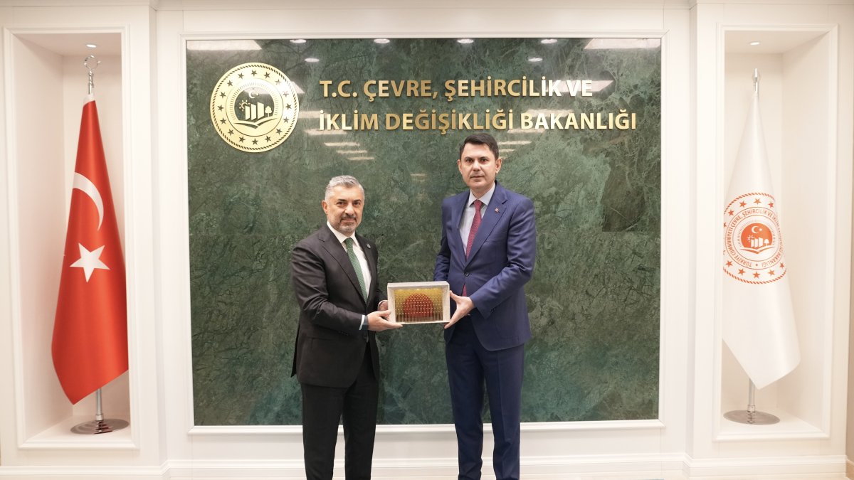 Murat Kurum (R), minister of environment, urbanization and climate change, receives Türk Telekom CEO Ebubekir Şahin in Ankara, Türkiye, Sept. 14, 2026. (DHA Photo)