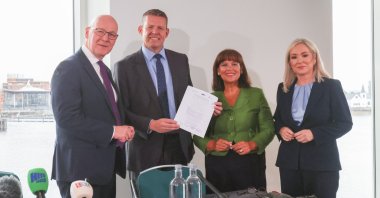 (From L to R) Leader of the Scottish National Party and First Minister of Scotland, John Swinney, Leader of Plaid Cymru and First Minister of Wales, Rhun ap Iorweth, Sinn Fein President Mary Lou McDonald and Sinn Fein Vice-President and First Minister for the North of Ireland Michelle O'Neill hold up a signed document following a meeting between leaders of nationalist parties in Cardiff, Wales, Britain, Sept. 14, 2026. (EPA Photo)