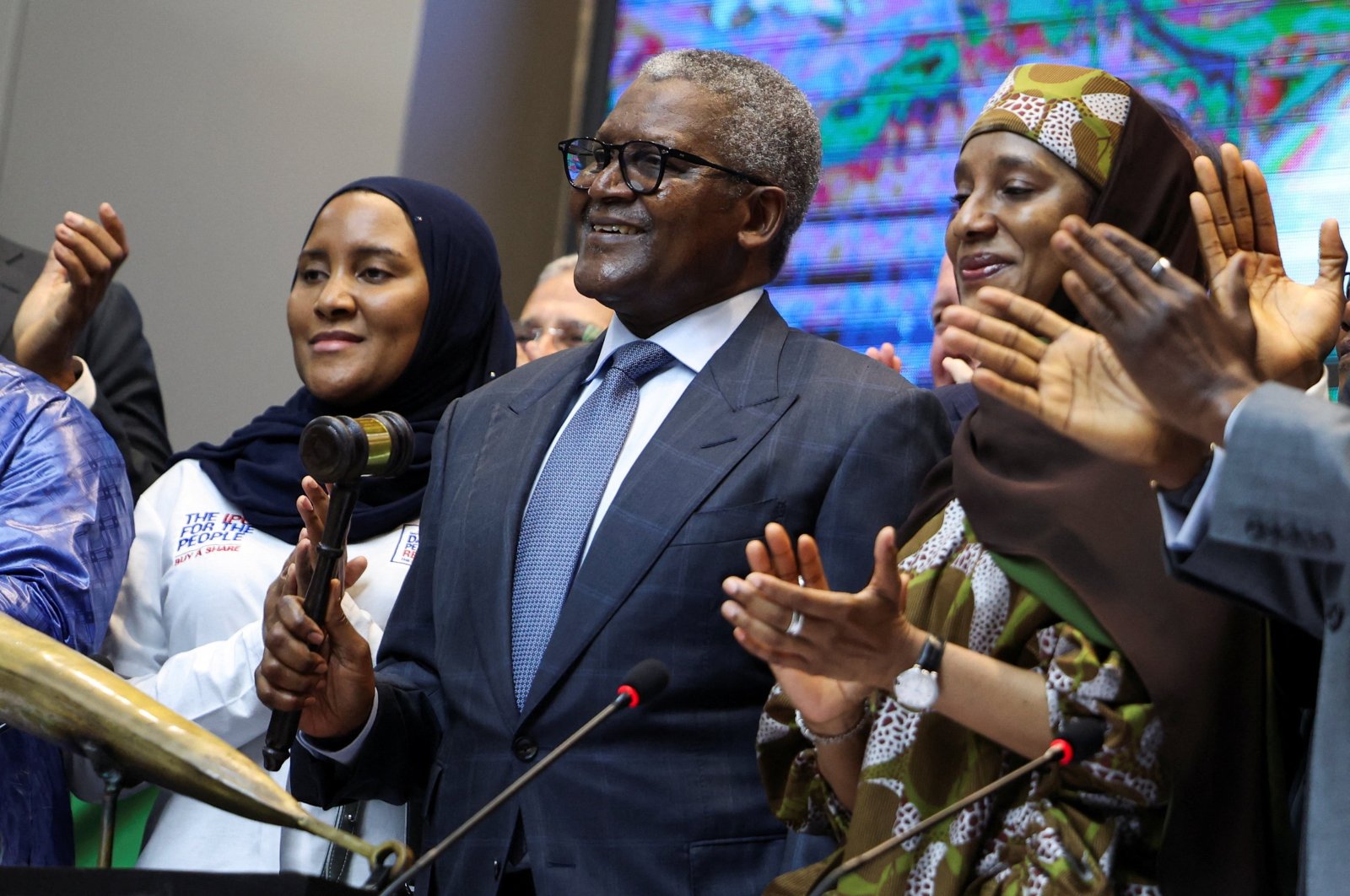 ‘For people’: Africa’s biggest oil refinery opens to public ownership