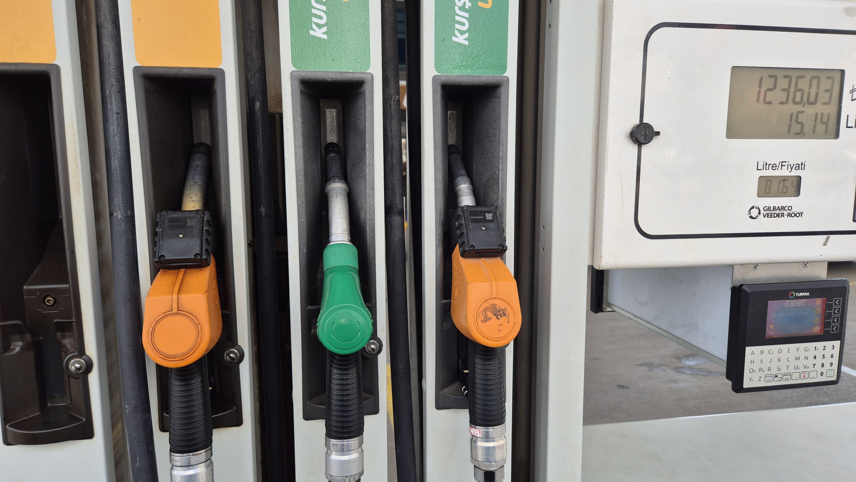 Diesel prices in Türkiye near $2 per liter as fuel costs hit record high