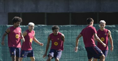 Barcelona players in action during the team's training session at Ciudad Deportiva Joan Gamper, Barcelona, Spain, Sept. 15, 2026. (EPA Photo)
