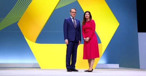 Bettina Orlopp, CEO of Commerzbank, and Chair of the Supervisory Board Jens Weidmann pose on the day of their annual shareholders' meeting in Wiesbaden, Germany, May 20, 2026. (Reuters Photo)