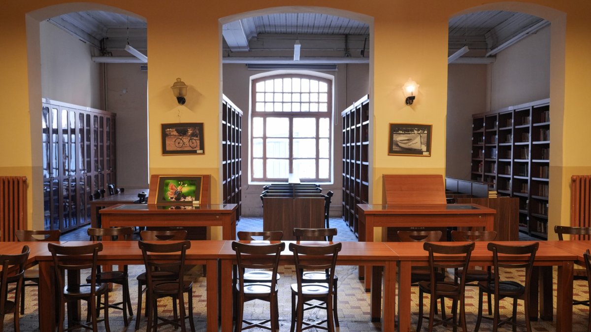 The historic Ottoman-era study room of Cağaloğlu Anatolian High School, Istanbul, Türkiye, June 25, 2026. (AA Photo)