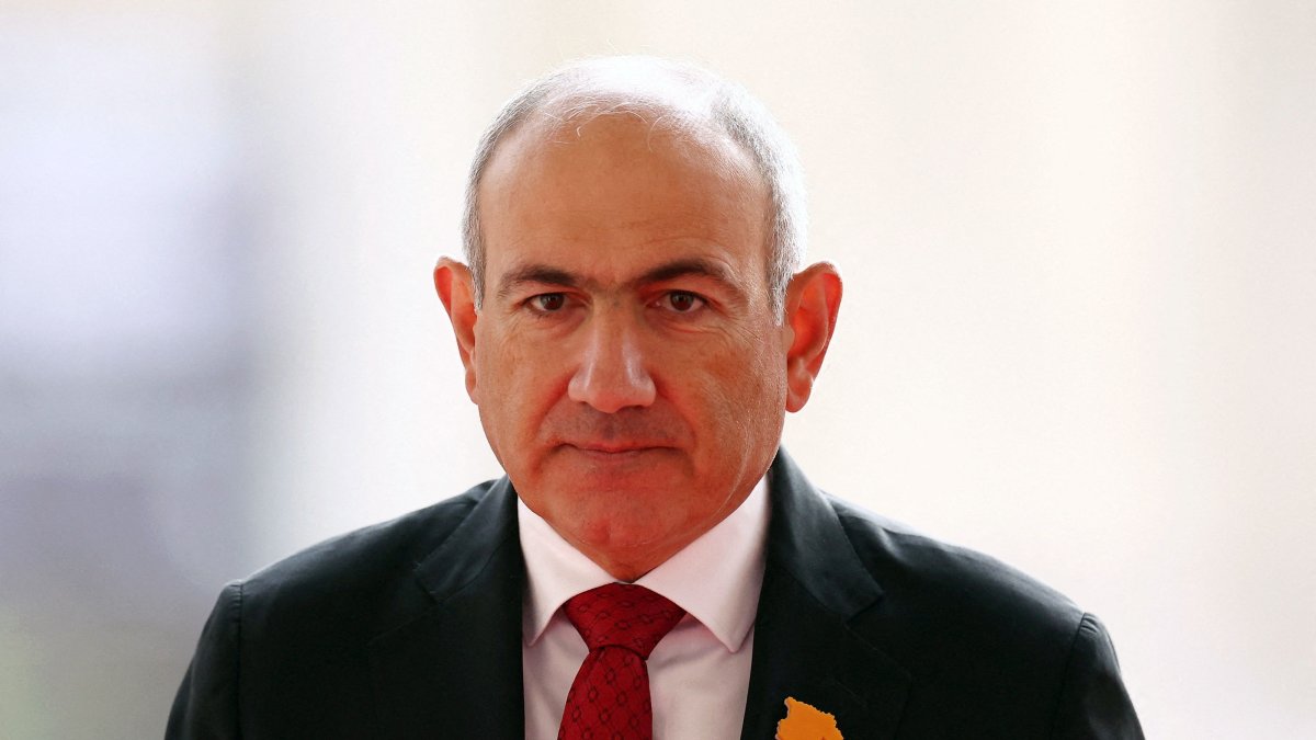 Armenian Prime Minister Nikol Pashinyan arrives at the International Space Summit at the Grand Palais in Paris, Sept. 10, 2026. (AFP Photo)