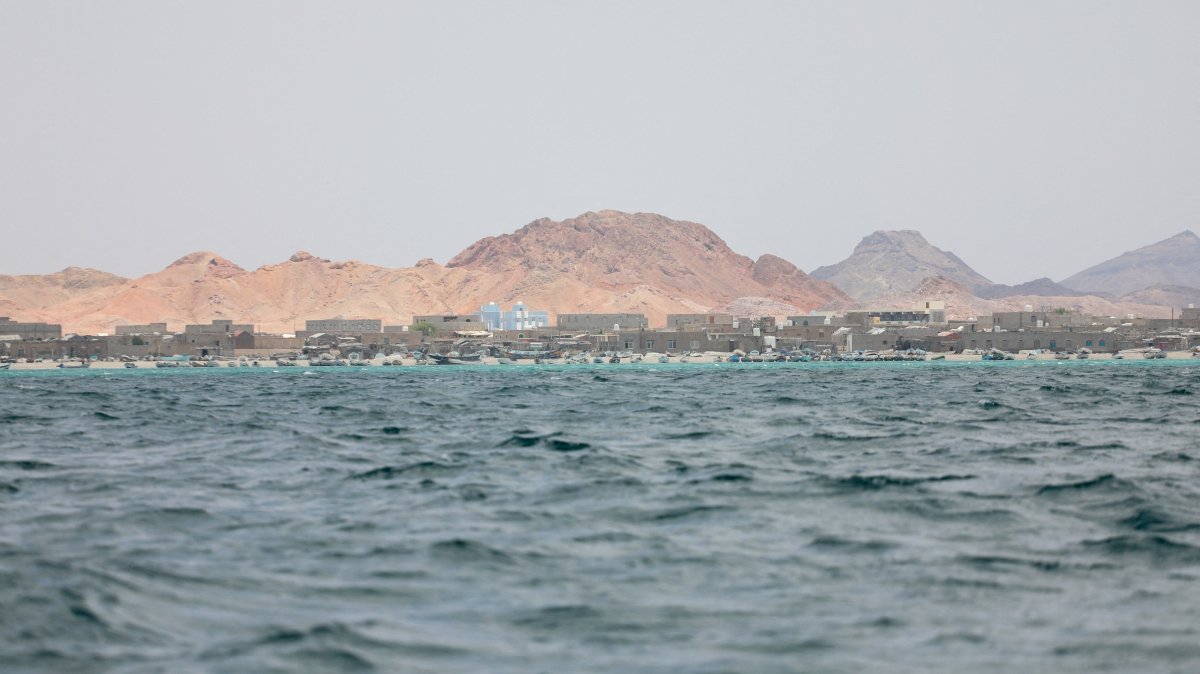 A view of a village on the coast of Bab el-Mandeb, Yemen, April 2, 2026. (Reuters Photo)