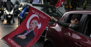 Supporters of President Recep Tayyip Erdoğan celebrate outside AK Party offices, Istanbul, Türkiye, May 28, 2023. (AP Photo)