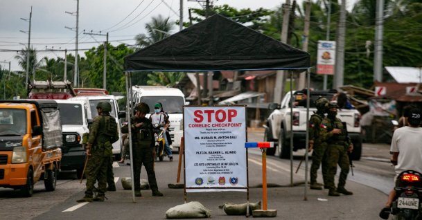 Philippine Army soldiers man an election checkpoint in Sultan Kudarat, a day before the first parliamentary elections of Bangsamoro Autonomous Region, in Maguindanao del Norte, Philippines, Sept. 13, 2026. (Reuters Photo)