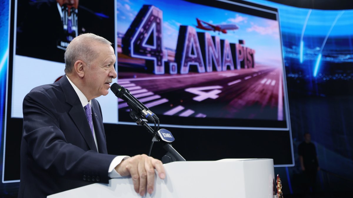 Flughafen Istanbul erhält 4. Hauptstartbahn und 1. Ost-West-ausgerichtete ...
