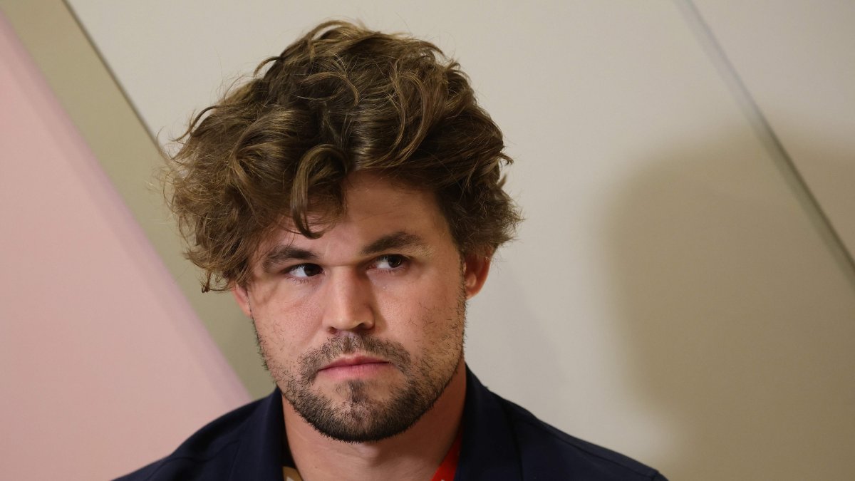 Norwegian chess grandmaster Magnus Carlsen attends the closing ceremony of the Esports World Cup at the Grand Palais, Paris, France, Aug. 23, 2026. (AFP Photo)