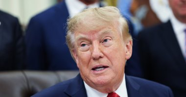 U.S. President Donald Trump announces new 'most-favored-nation' pricing for some drugs in the Oval Office at the White House in Washington, U.S., Sept. 18, 2026. (EPA Photo)