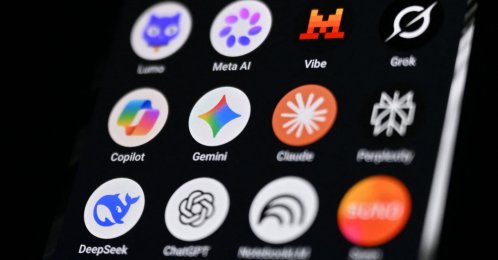 This photograph shows a handheld smartphone displaying the icons of some of the main artificial intelligence-based apps, in Saint-Mande, east of Paris, France, July 15, 2026. (AFP Photo)