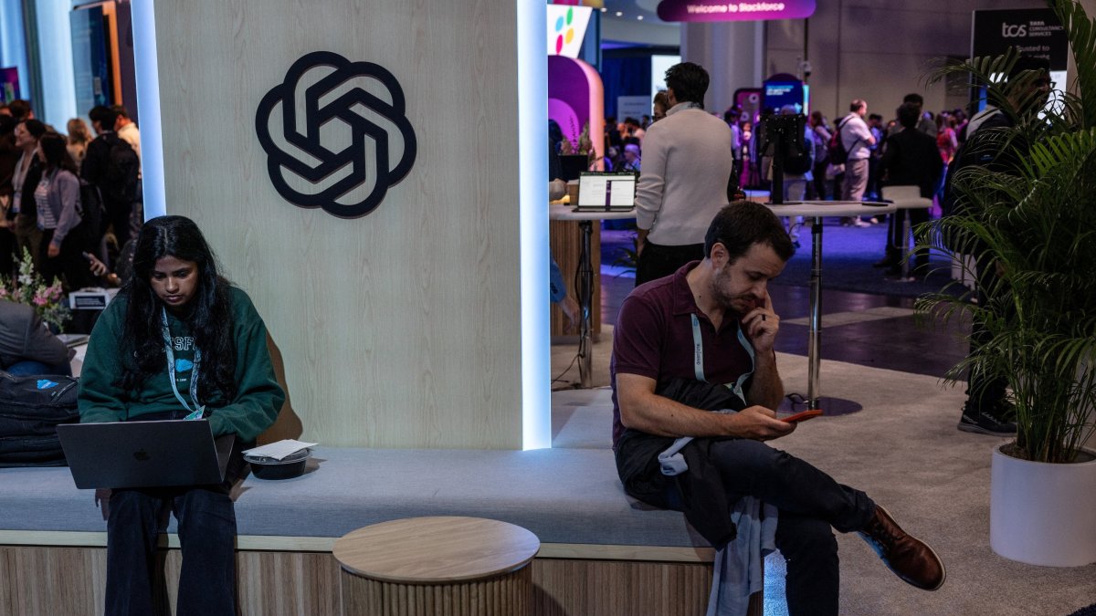 People visit an OpenAI booth at Moscone Center during the Dreamforce 2026 technology summit in San Francisco, California, U.S., Sept. 17, 2026. (Reuters Photo)