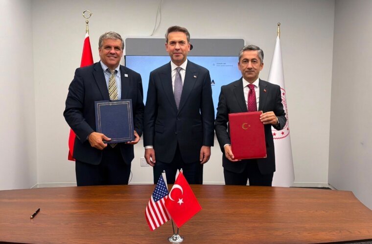 Türkiye, US sign new SMRs, nuclear cooperation deal